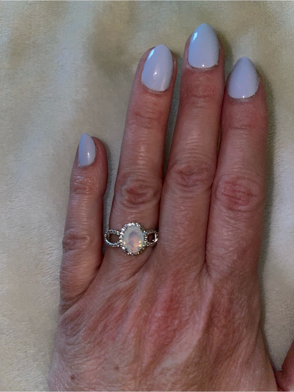 Ring Bomb Party size 6 opal